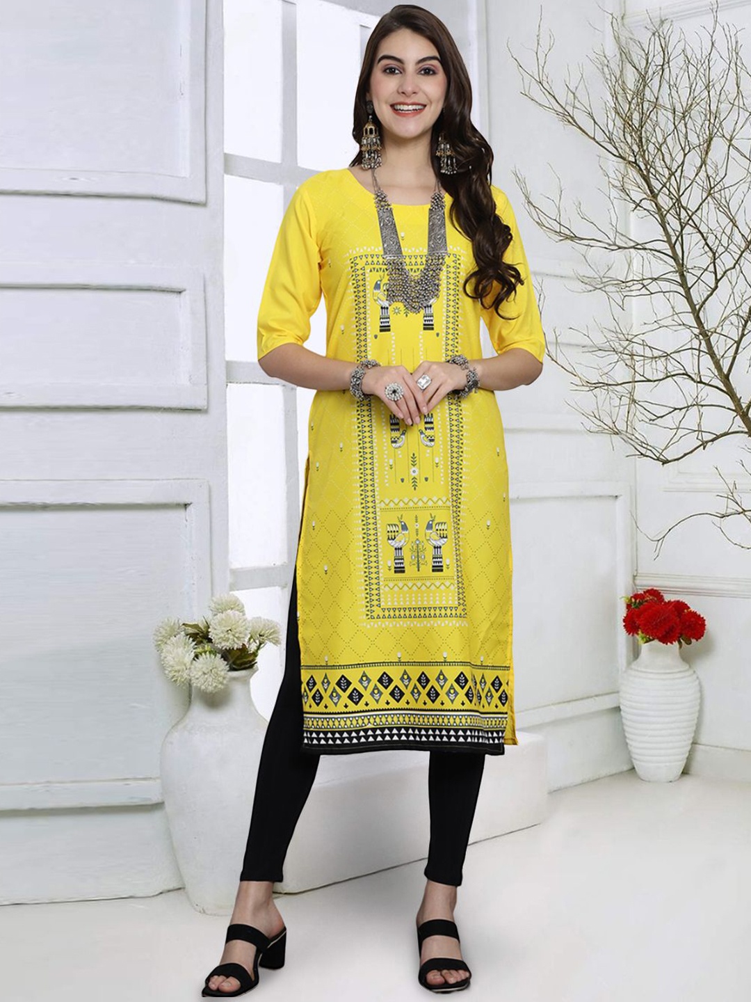 

7Threads Ethnic Motifs Printed Straight Kurta, Yellow