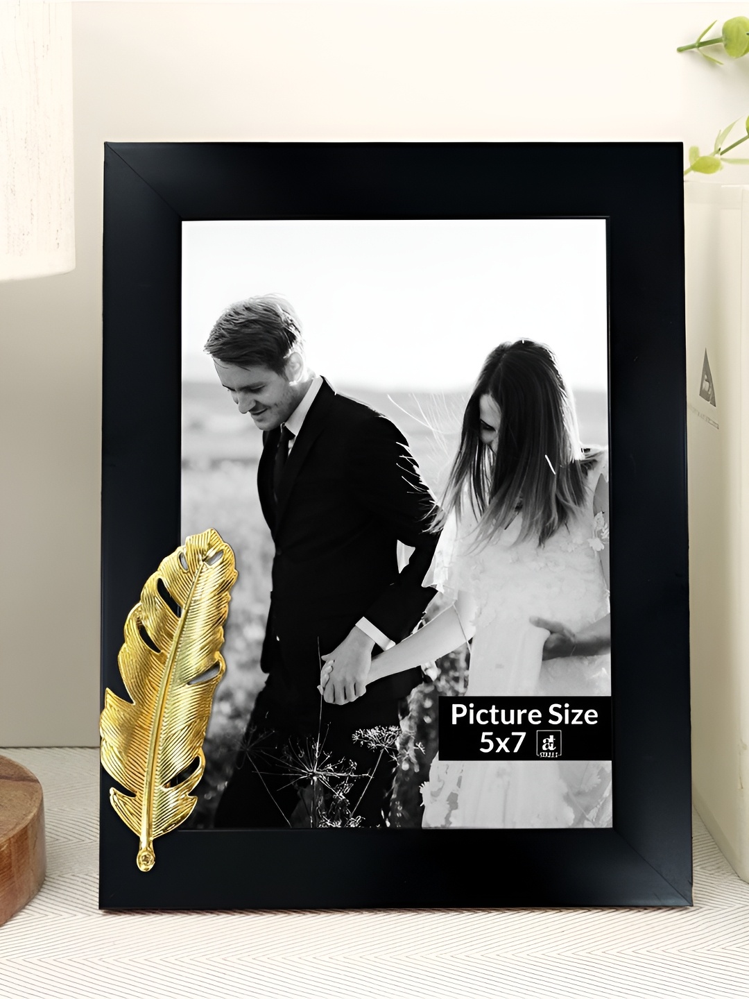 

Art Street Black & Gold-Toned 1 Pieces Wood Table Photo Frames