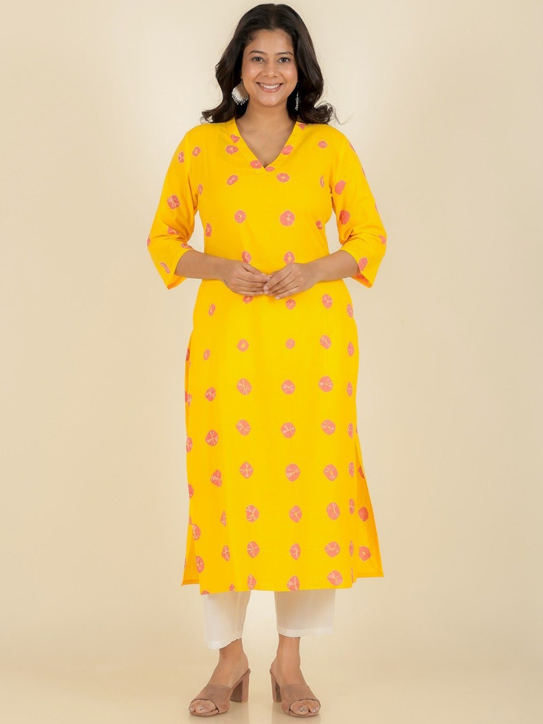 

Aramya Women Geometric Dyed Patchwork Kurta, Yellow