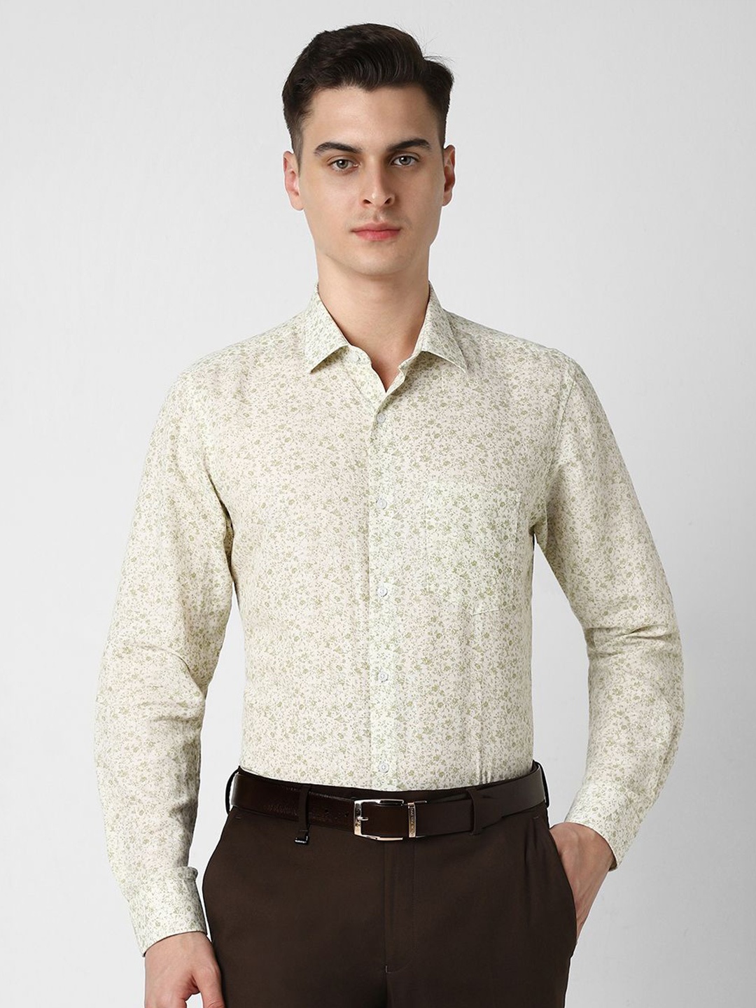 

Van Heusen Men Spread Collar Floral Printed Cotton Linen Formal Shirt, Cream