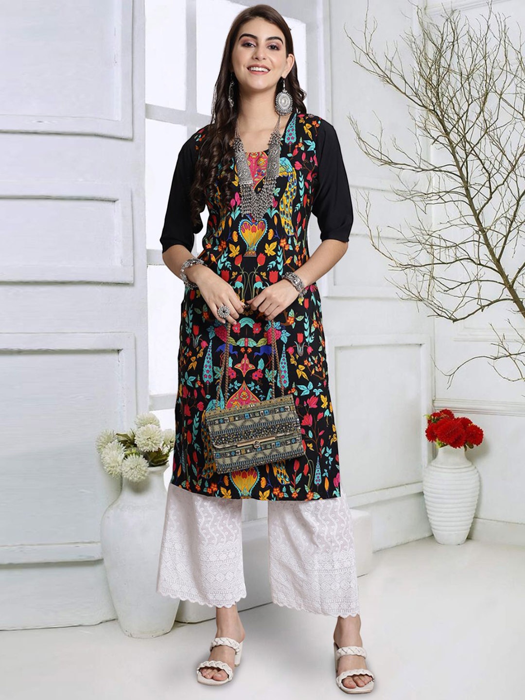 

7Threads Ethnic Motifs Printed Round Neck Short Sleeves Straight Kurta, Black