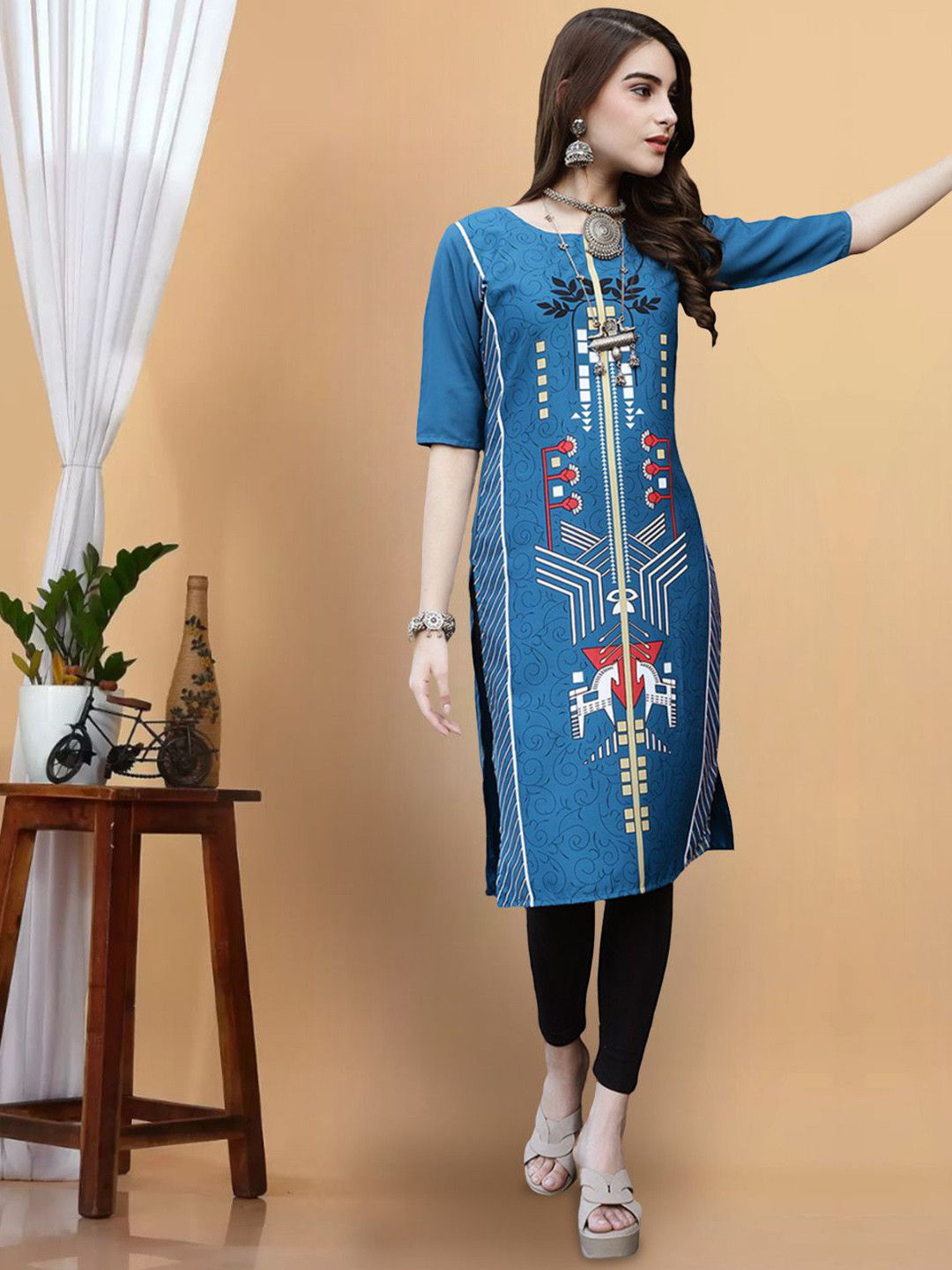 

7Threads Geometric Printed Round Neck Straight Kurta, Navy blue