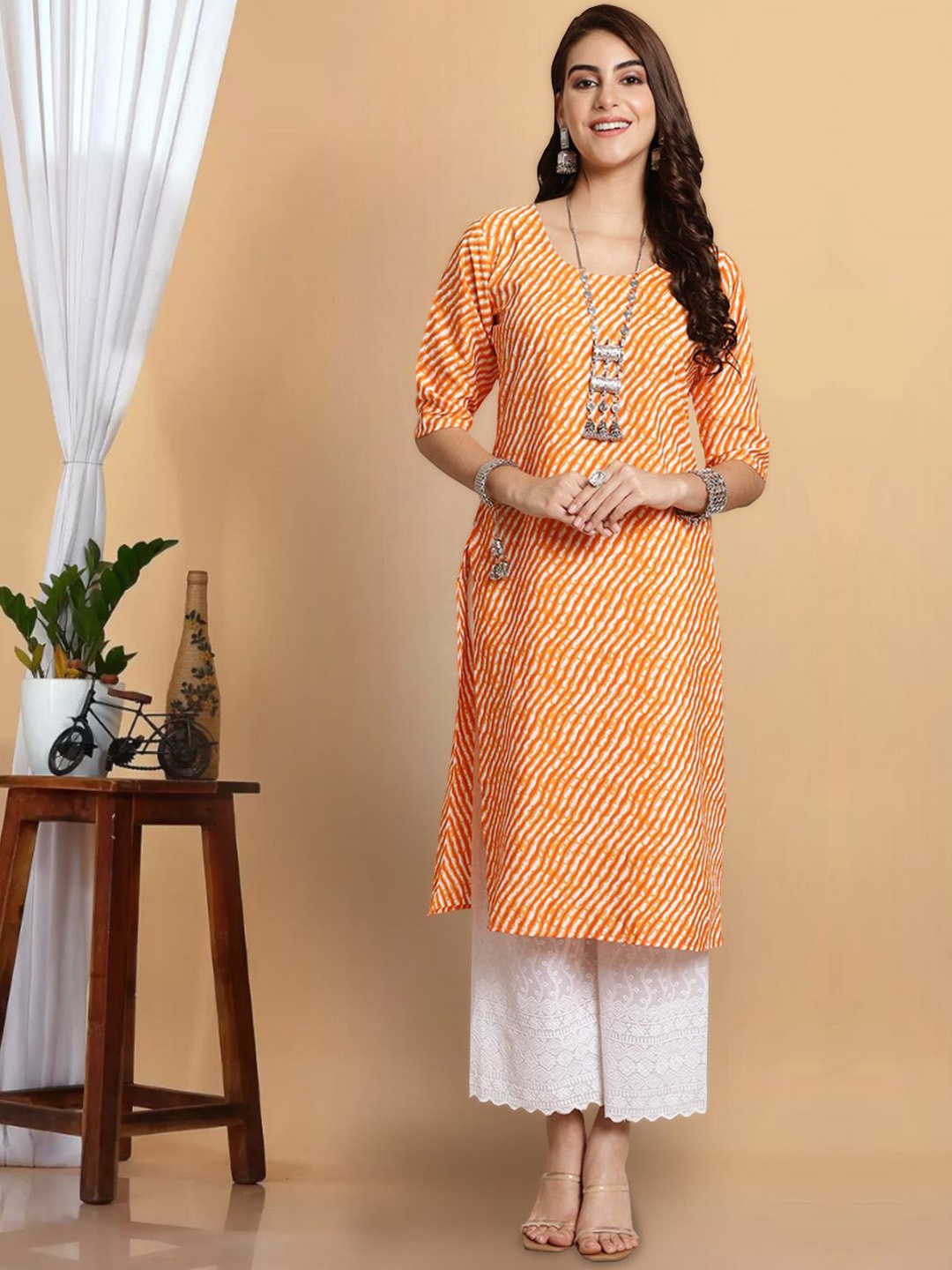 

7Threads Leheriya Printed Round Neck Straight Kurta, Yellow