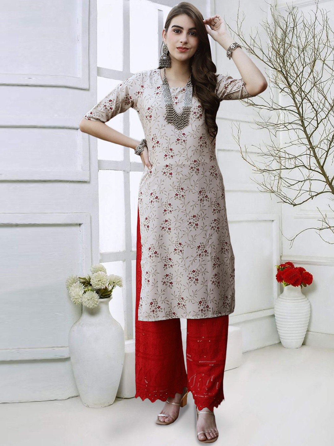 

7Threads Floral Printed Round Neck Straight Kurta, Grey