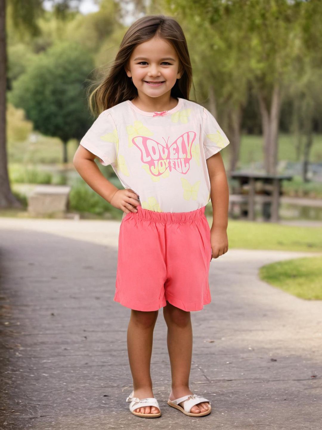 

INCLUD Girls Printed Top with Shorts, Pink