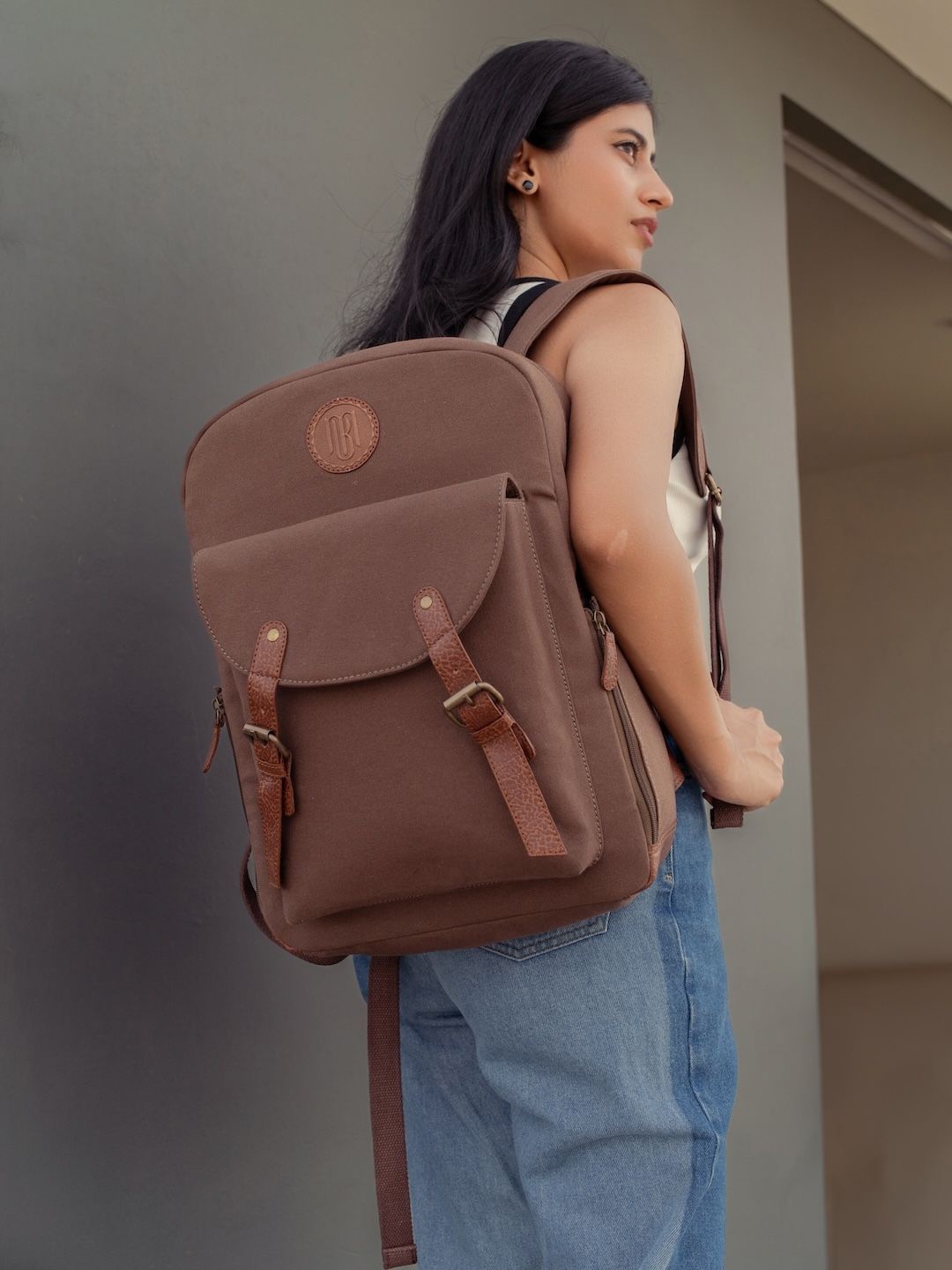 

Mona B Unisex Backpack, Brown