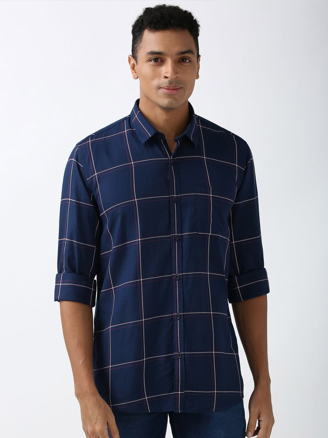 

Peter England Men Spread Collar Tartan Checked Cotton Slim Fit Casual Shirt, Navy blue