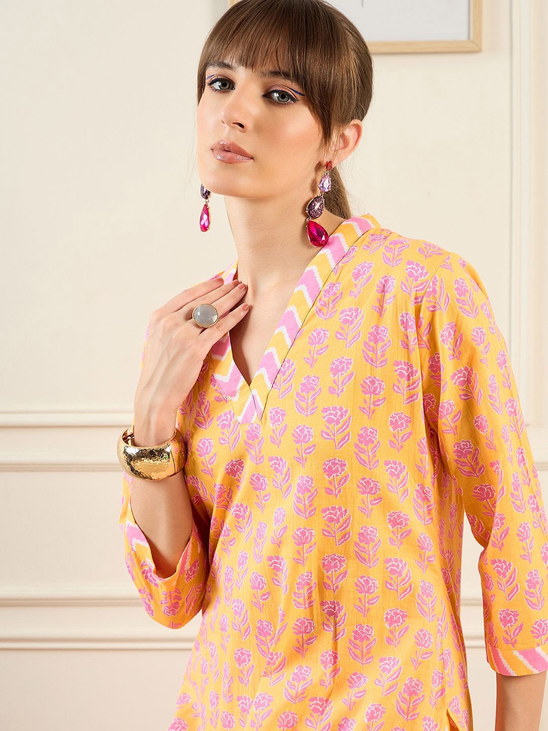 

Indo Era Floral Printed V-Neck Pure Cotton Straight Kurta With Trousers, Orange