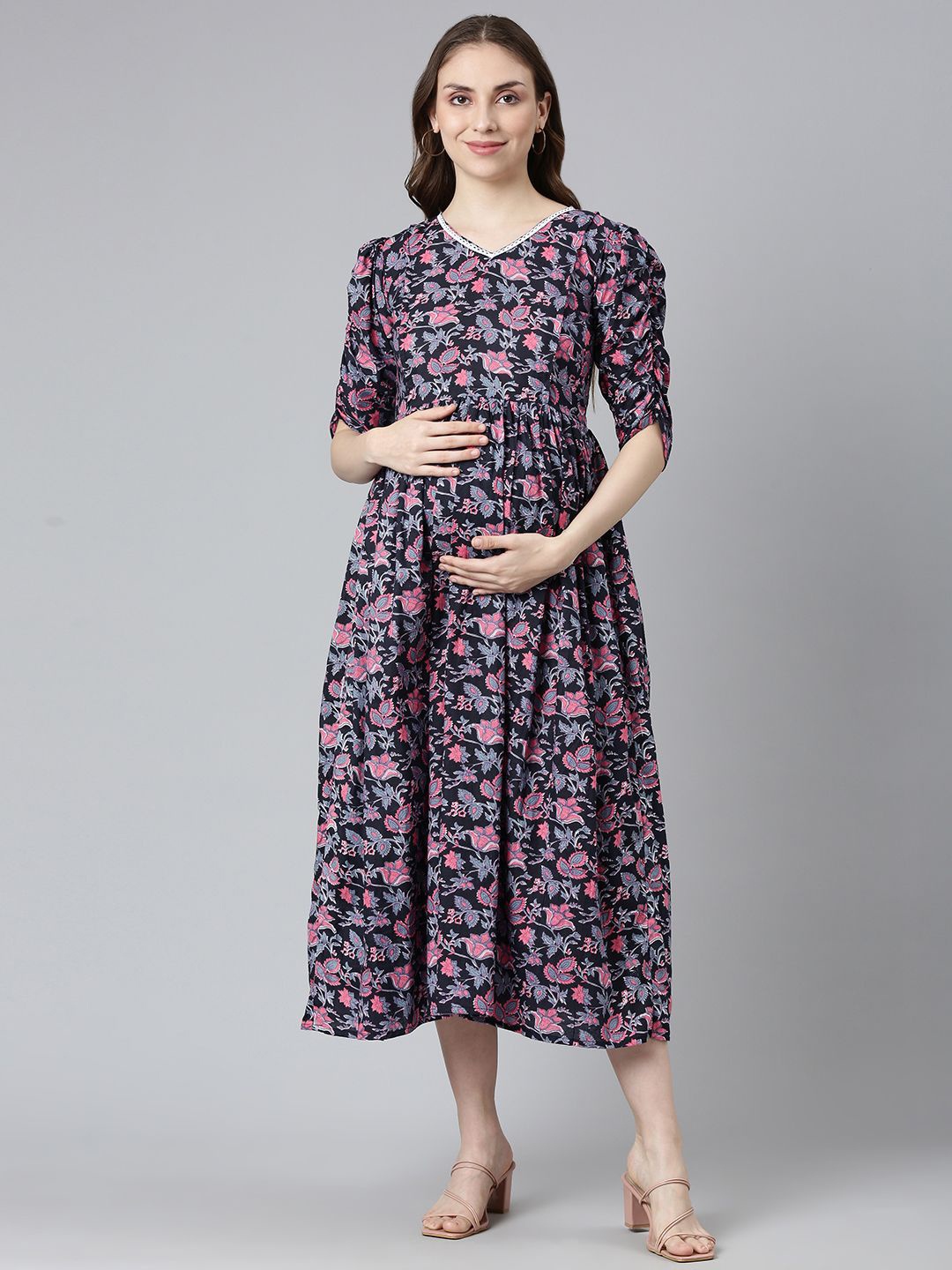 

Swishchick Floral Printed Puff Sleeve Maternity Fit & Flare Midi Dress, Black