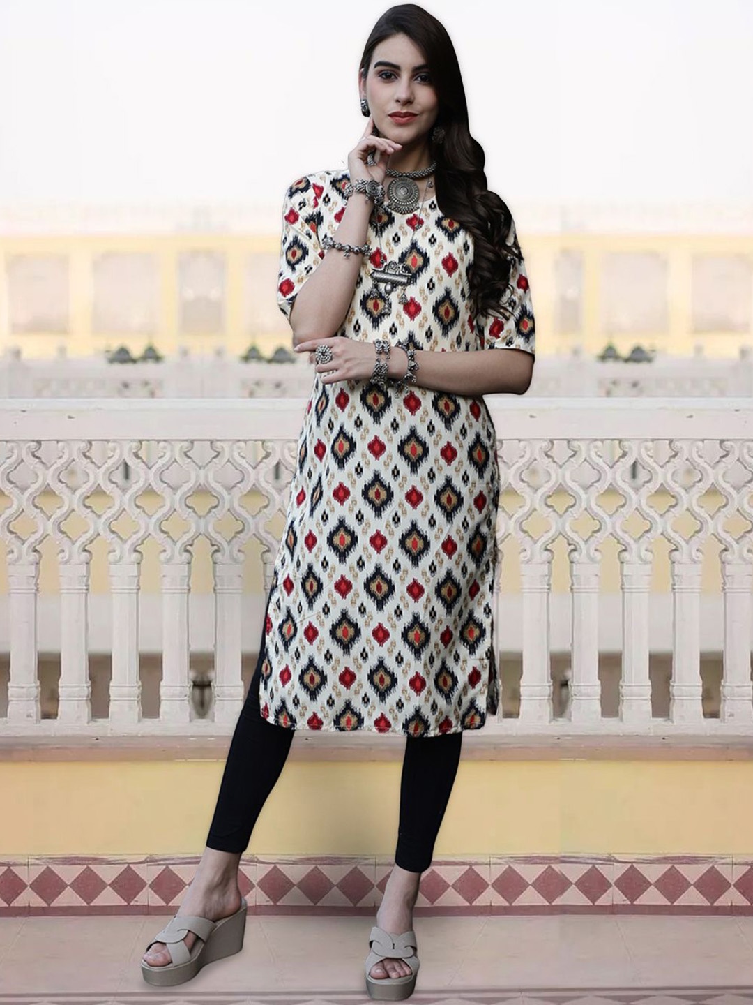 

7Threads Ethnic Motifs Printed Round Neck Straight Kurta, Beige