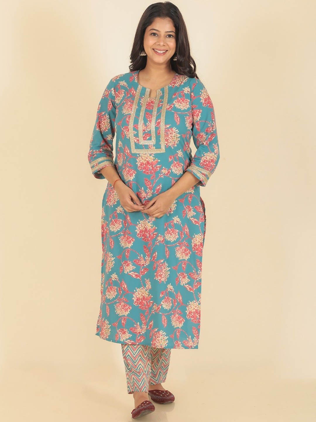 

Aramya Cotton Floral Straight Kurta, Turquoise blue
