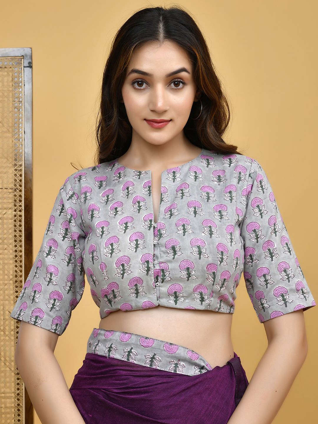 

THE SAFFRON SAGA Lilac Floral Hand Block Printed Pure Cotton Saree Blouse, Grey