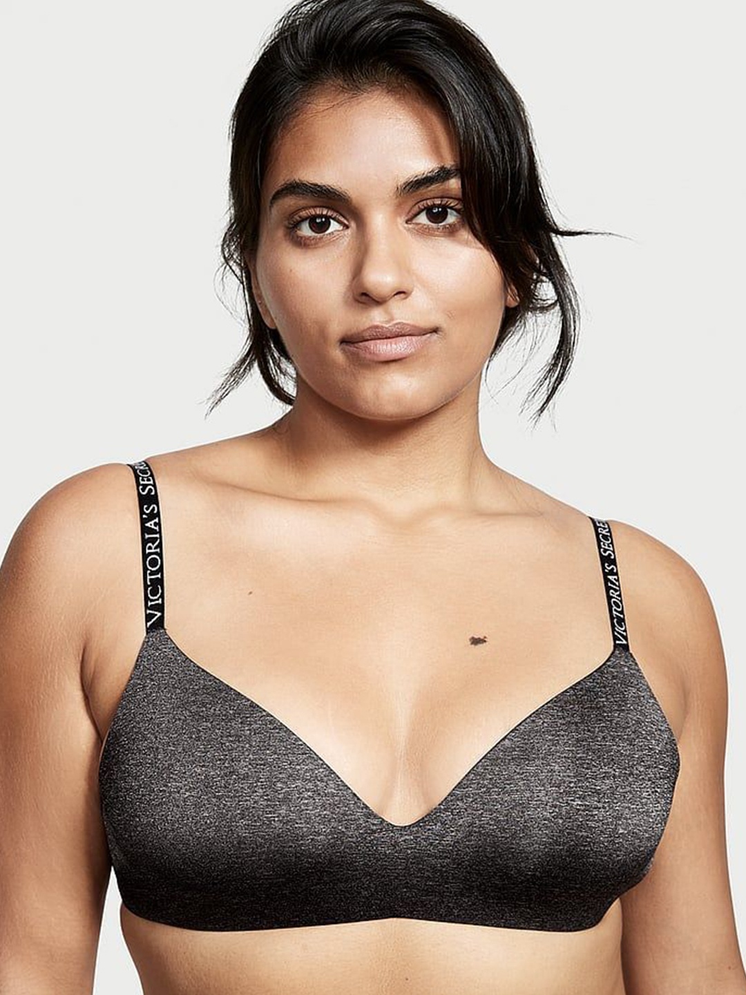 

Victoria's Secret Medium Coverage Lightly Padded T-Shirt Bra, Black