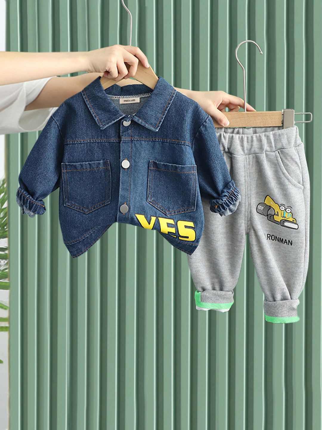 

INCLUD Boys Printed Shirt with Trousers, Black