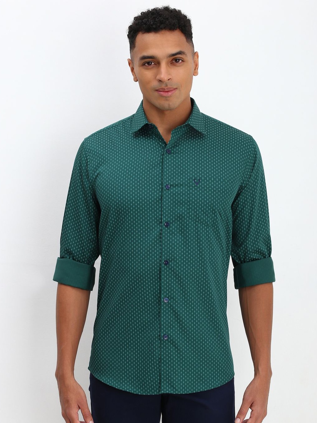 

Allen Solly Men Spread Collar Micro Ditsy Printed Cotton Slim Fit Casual Shirt, Green