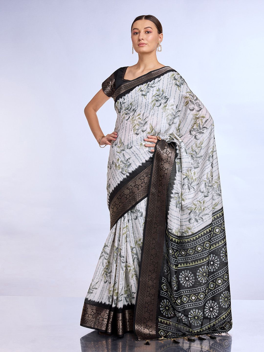 

Ishin Floral Printed Zari Woven Design Saree, White