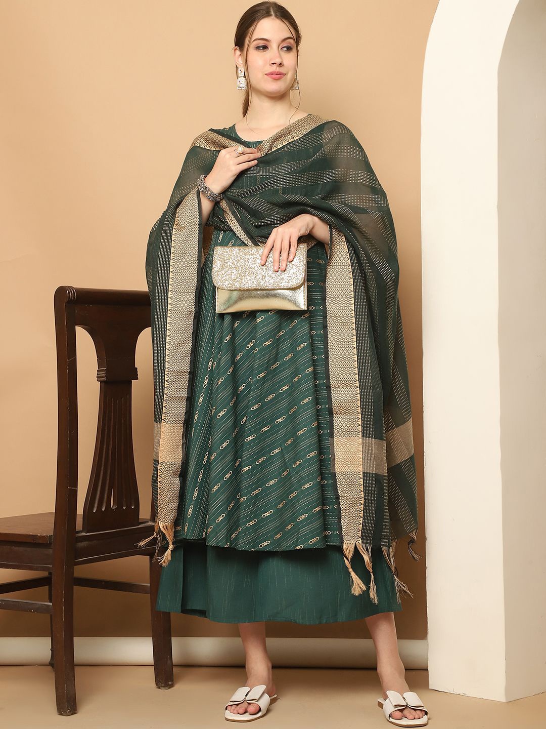 

Jompers Geometric Woven Design Kantha Work Anarkali Kurta With Palazzos & Dupatta, Olive