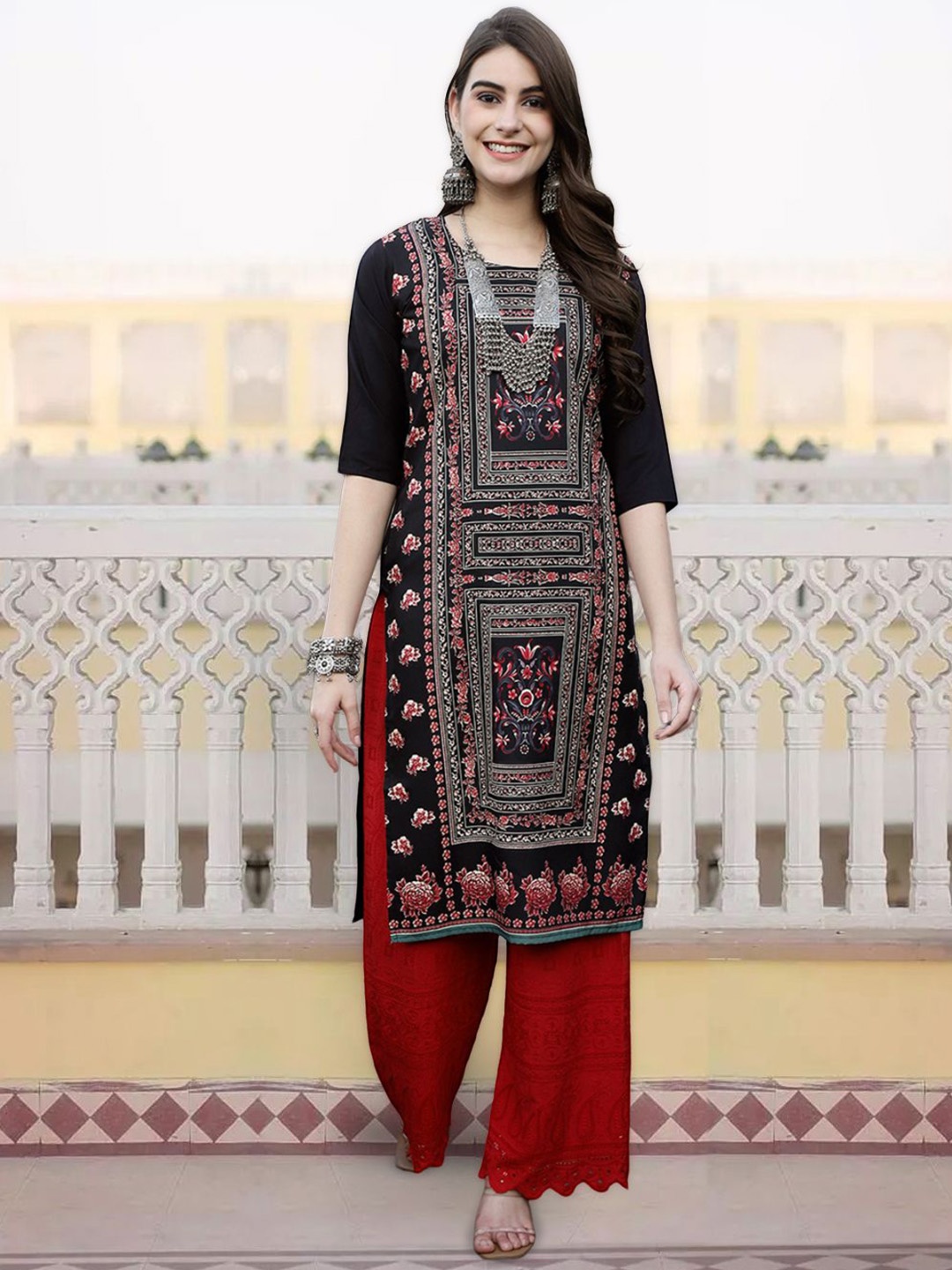 

7Threads Floral Printed Round Neck Straight Kurta, Black