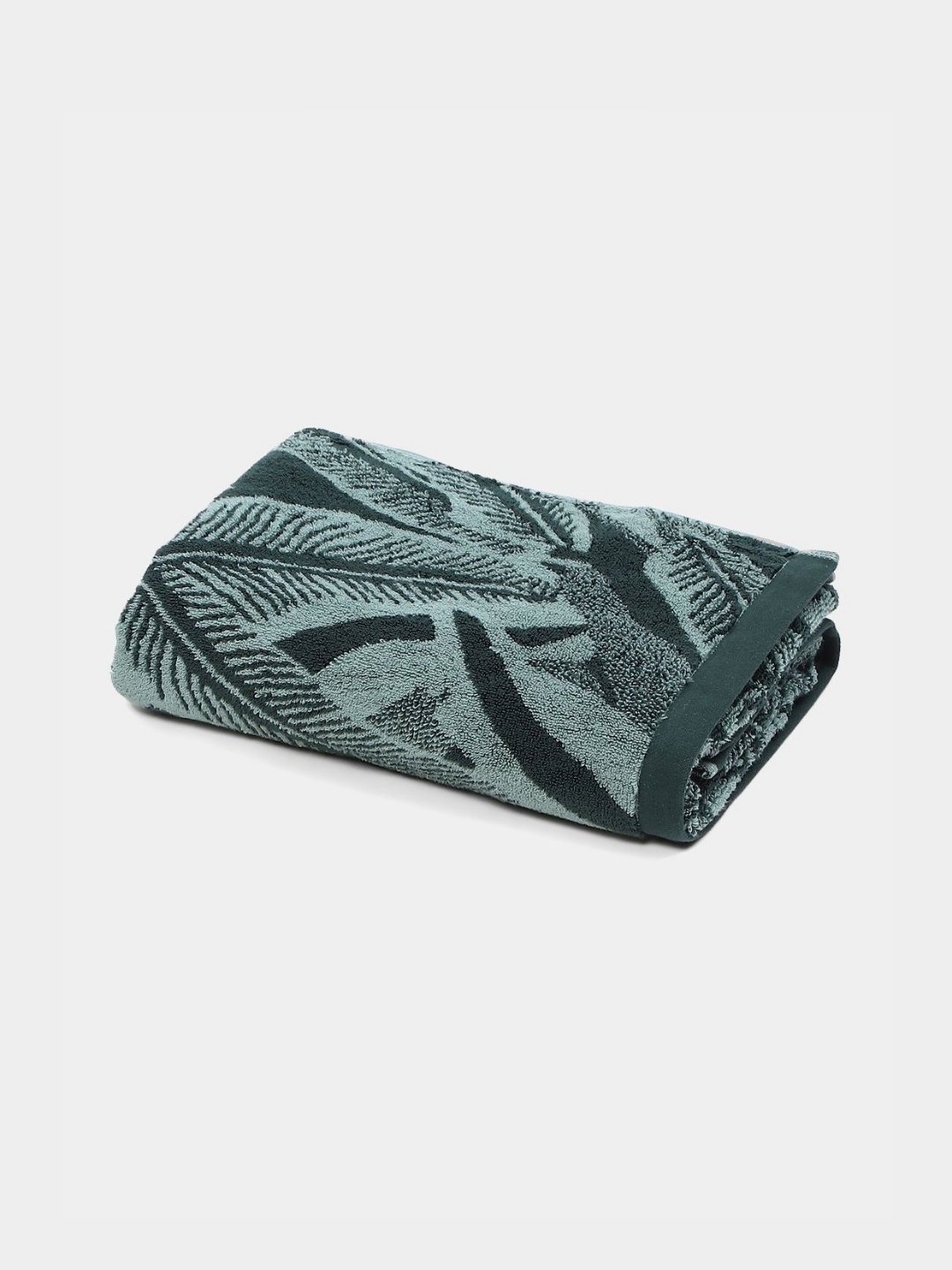 

MYTRIDENT Green 2 Printed Cotton 550 GSM Bath Towel