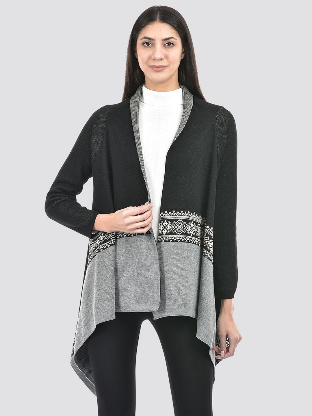 

American Eye Women Shrug, Black