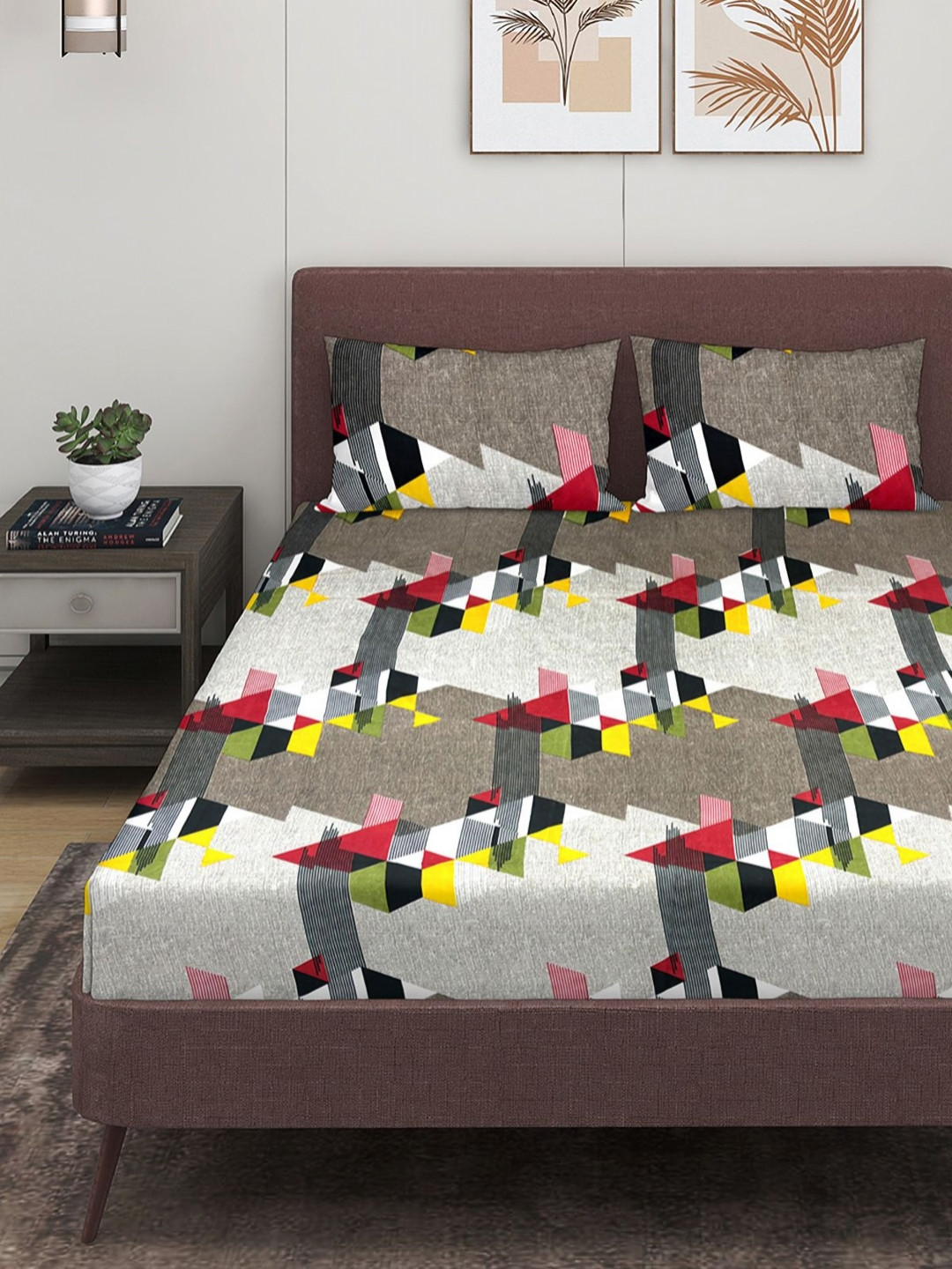 

Myntra Elegant Homes Beige & White Geometric 160TC Queen Bedsheet with 2 Pillow Covers
