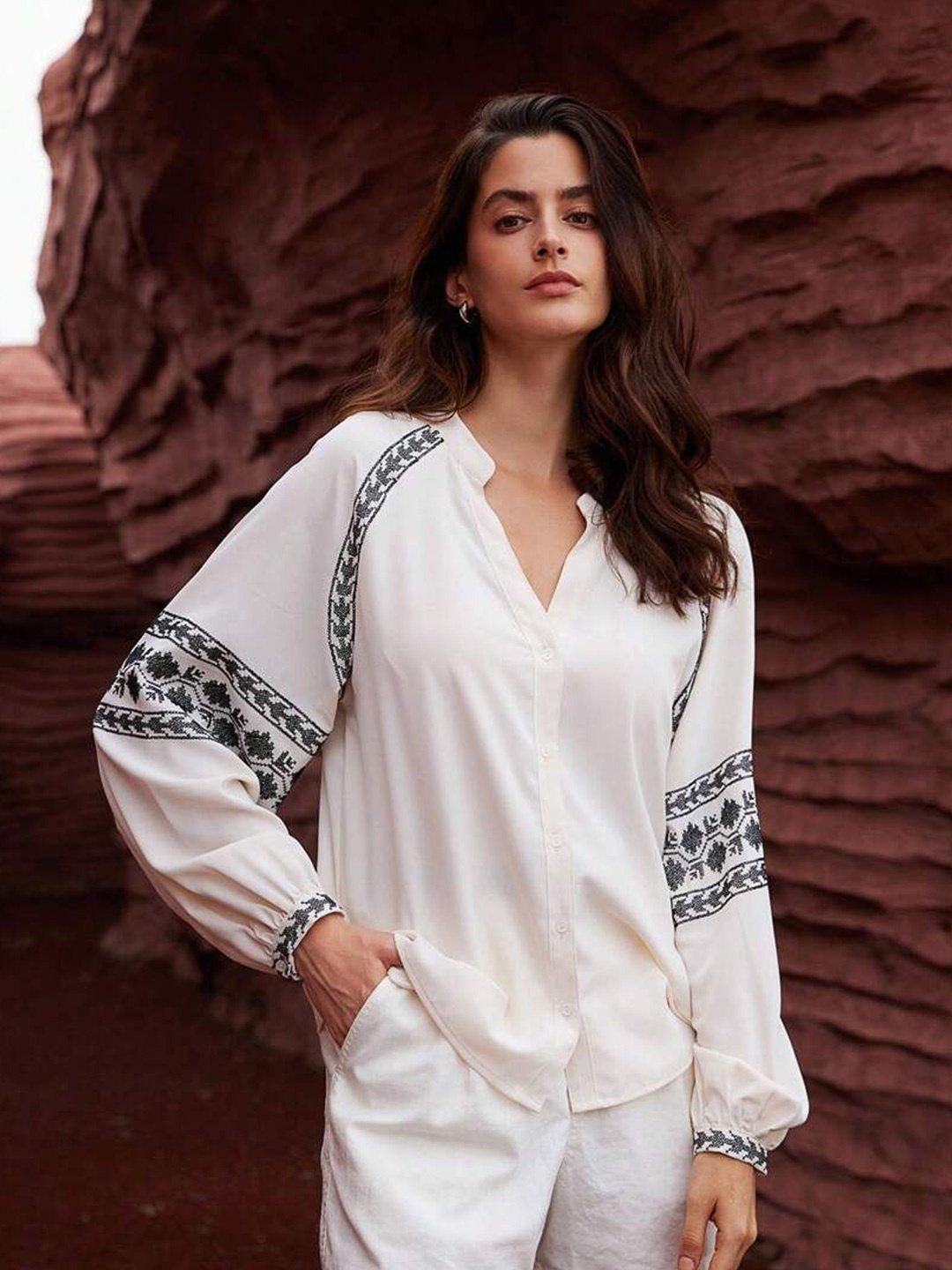 

KALINI Women Opaque Casual Shirt, White