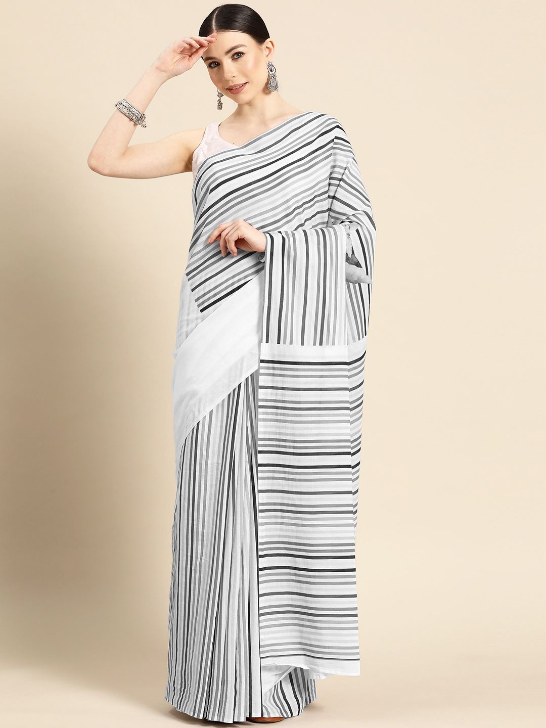 

BUTA BUTI Striped Pure Cotton Saree, Grey