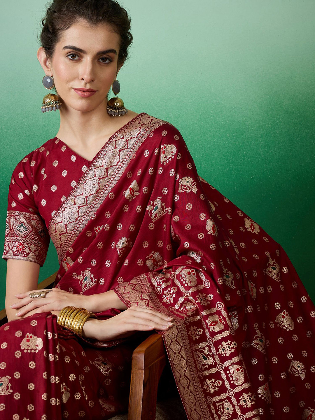 

NIRMAL CREATION Woven Design Zari Saree, Red