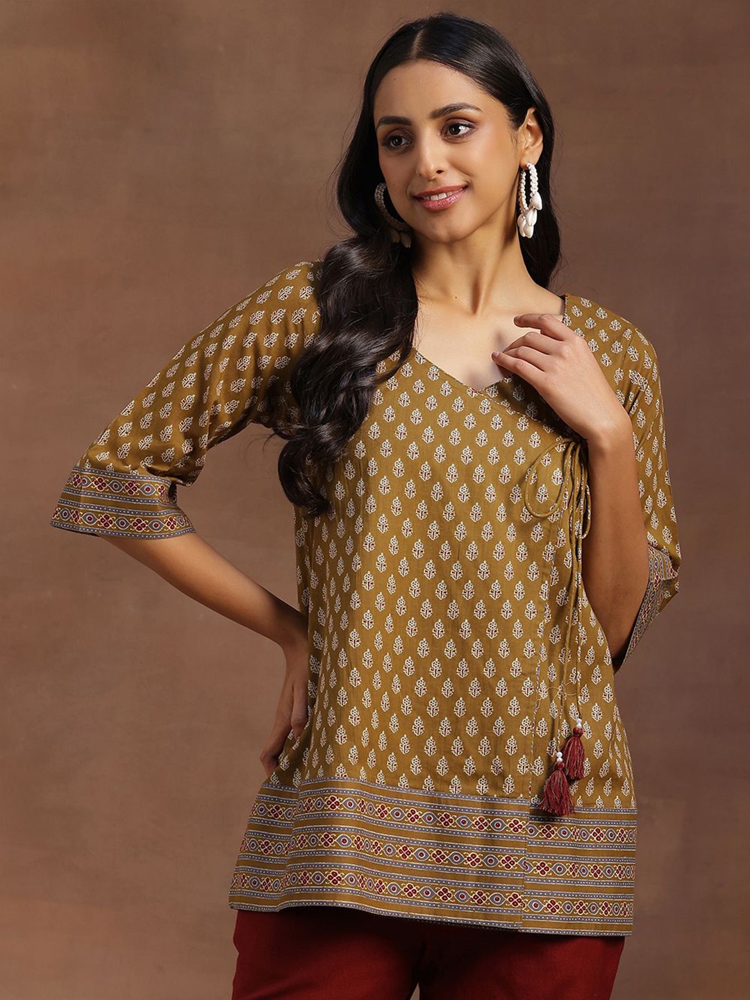 

Libas Floral Printed V-Neck Pure Cotton Angrakha Kurti, Mustard