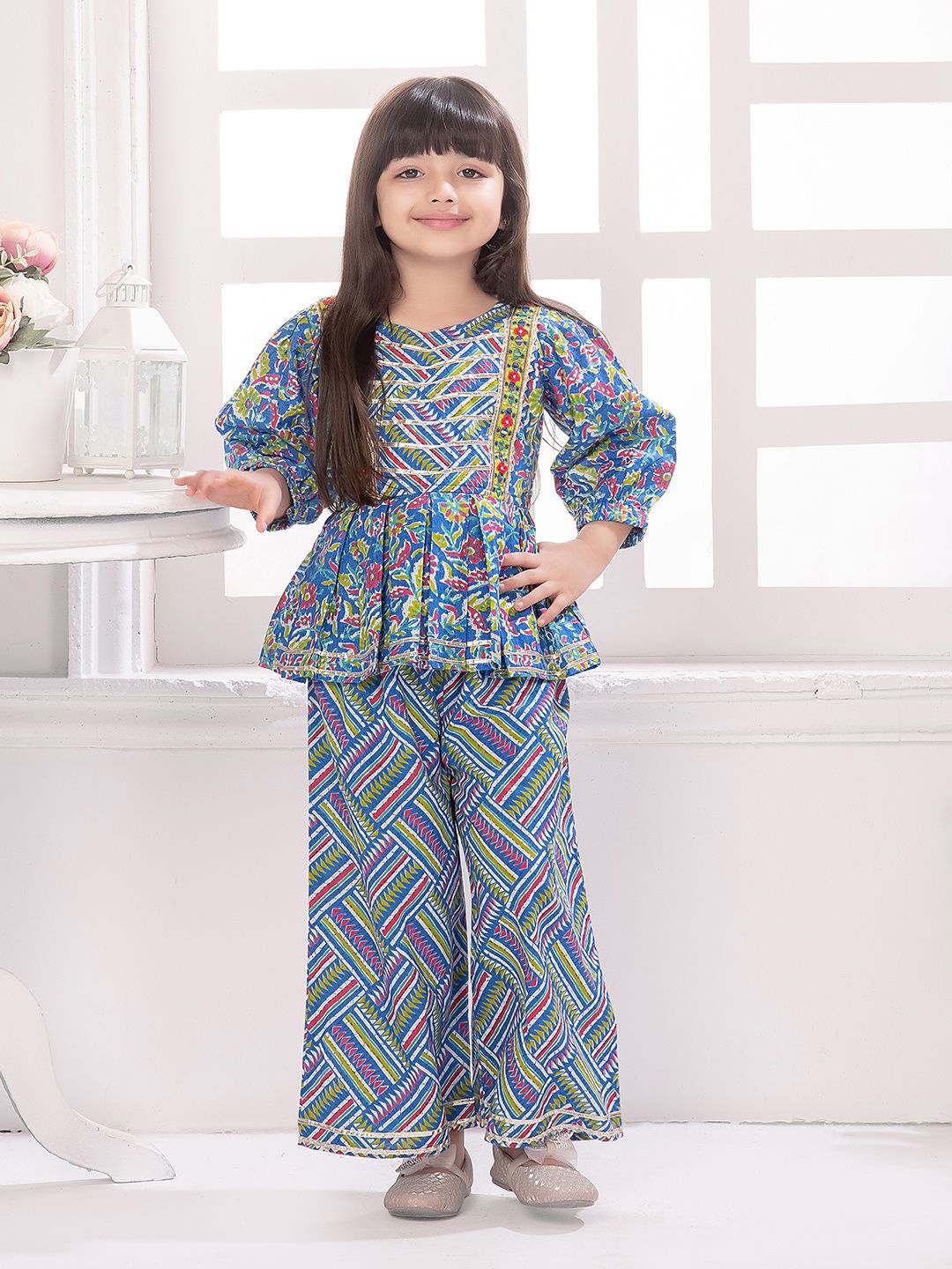 

Tiny Kingdom Girls Printed Top with Palazzos, Blue