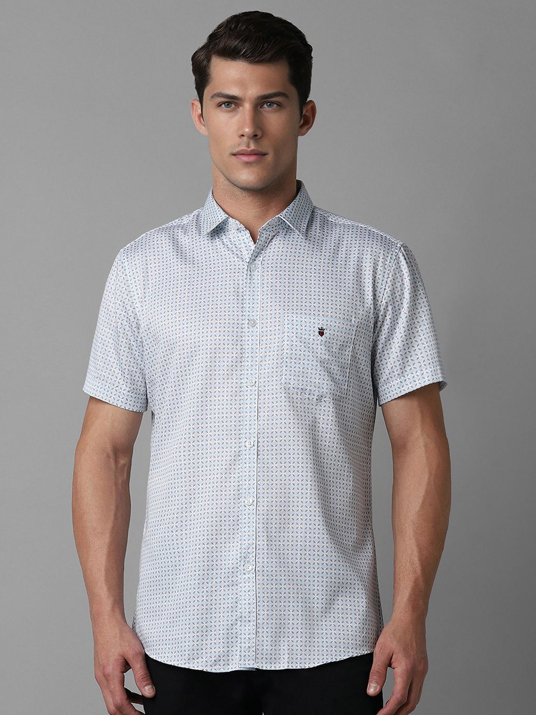 

Louis Philippe Sport Men Slim Fit Opaque Printed Casual Shirt, Blue