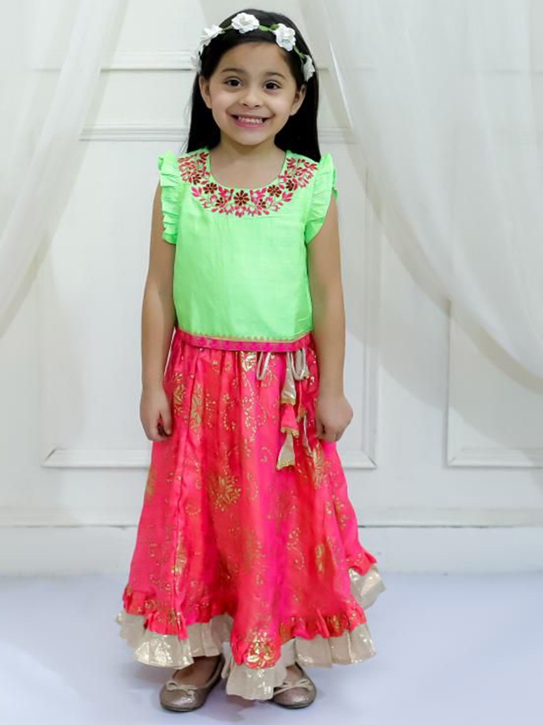 

Twisha Girls Embellished Top with Skirt, Green