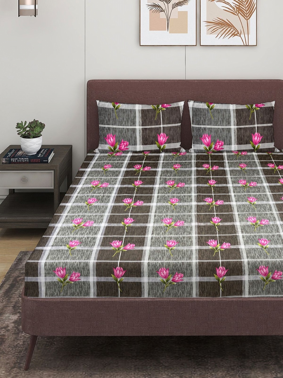 

Myntra Elegant Homes Brown Floral Microfiber 160 TC Queen Bedsheet with 2 Pillow Covers