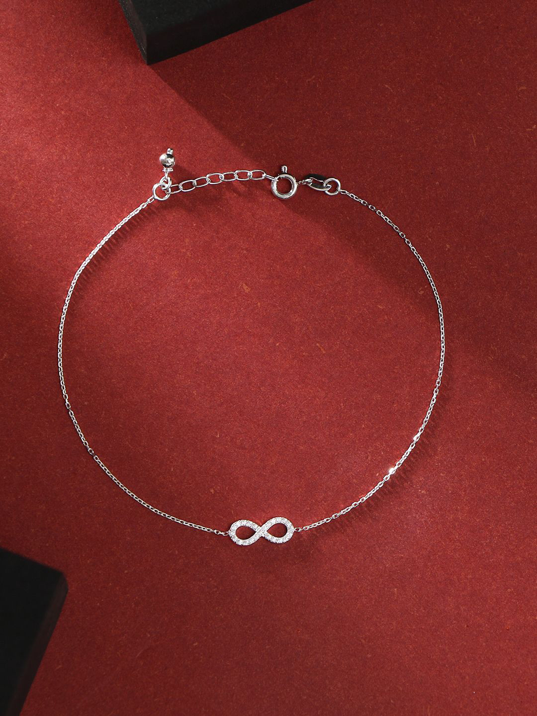 

925 By Adwitiya 92.5 Sterling Silver Artificial Stones Studded Anklet