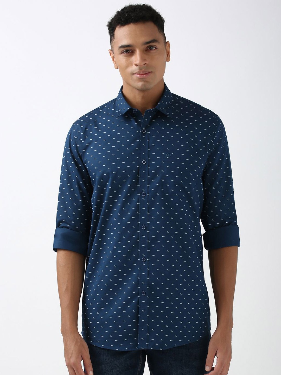 

Peter England Casuals Men Slim Fit Opaque Printed Casual Shirt, Navy blue