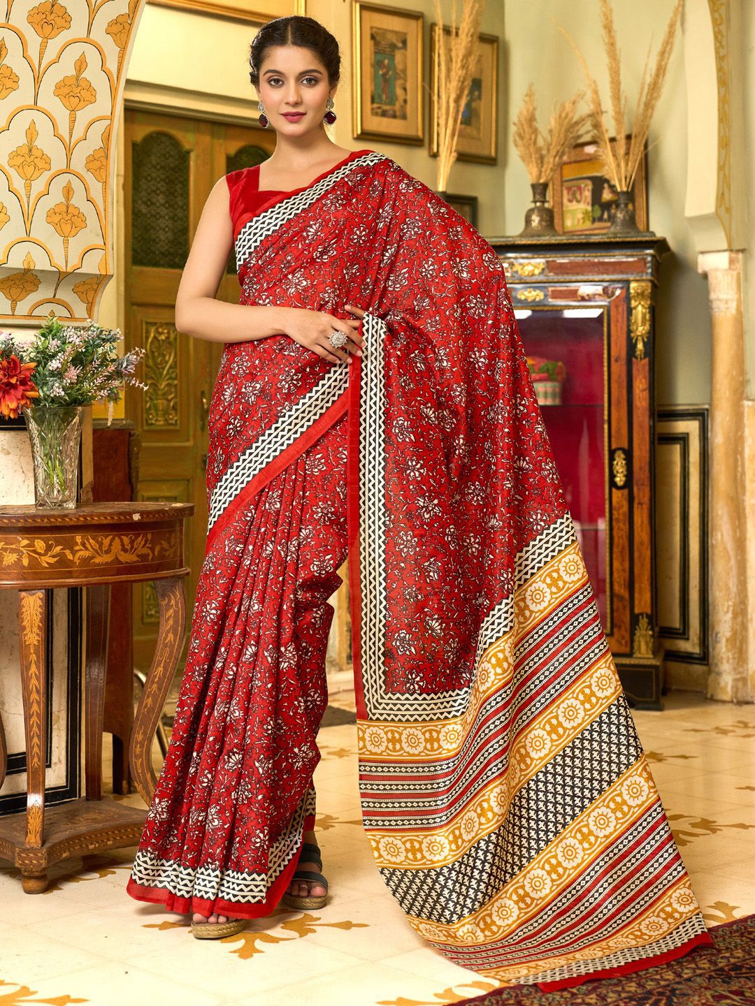 

Saree mall Ethnic Motifs Art Silk Bhagalpuri Sarees, Red