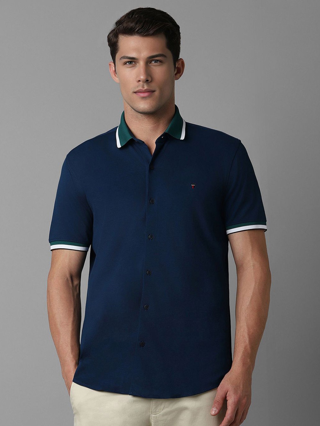 

Louis Philippe Sport Men Smart Opaque Casual Shirt, Navy blue