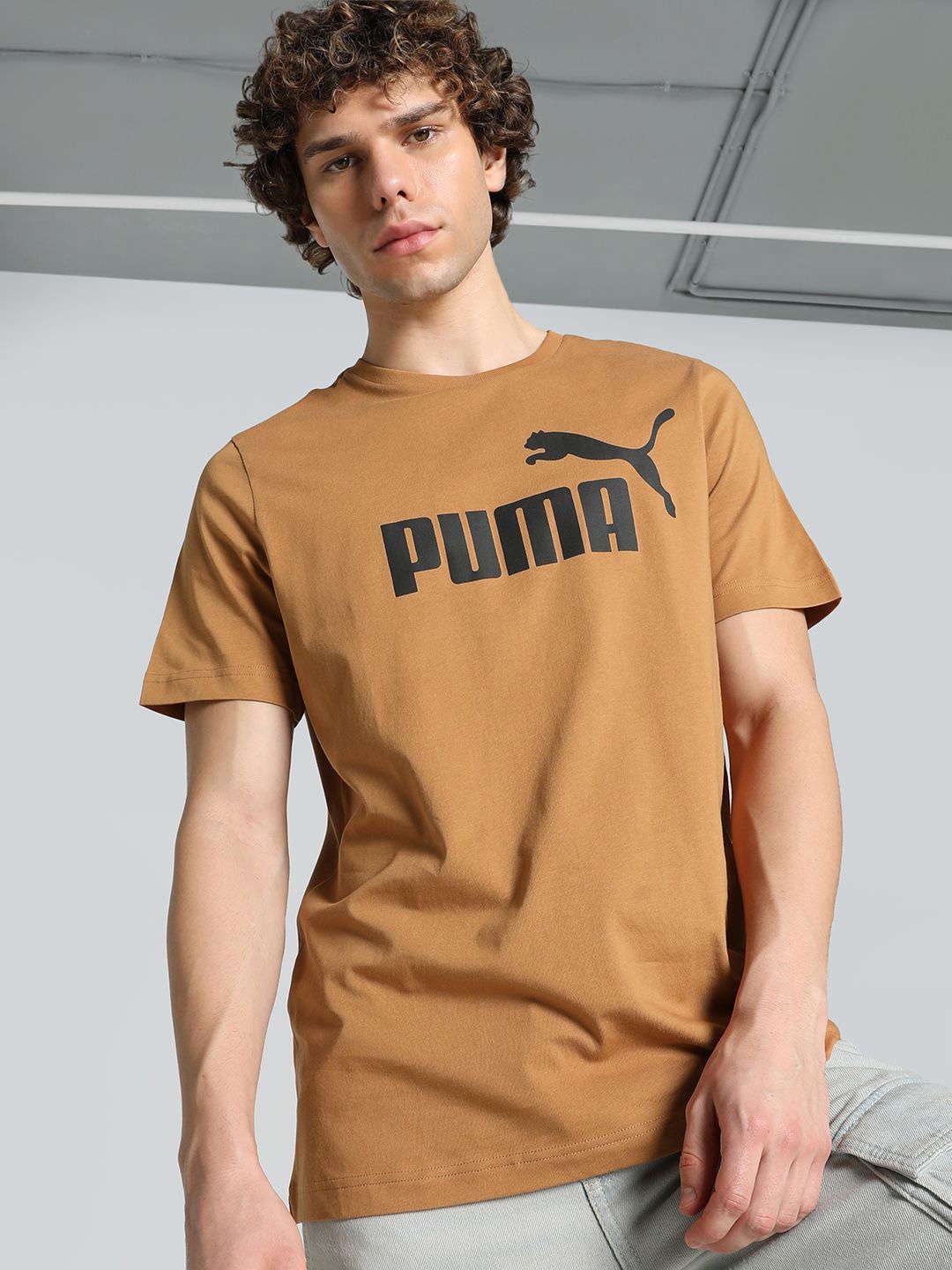 

Puma Ess Logo Men's Tee, Beige