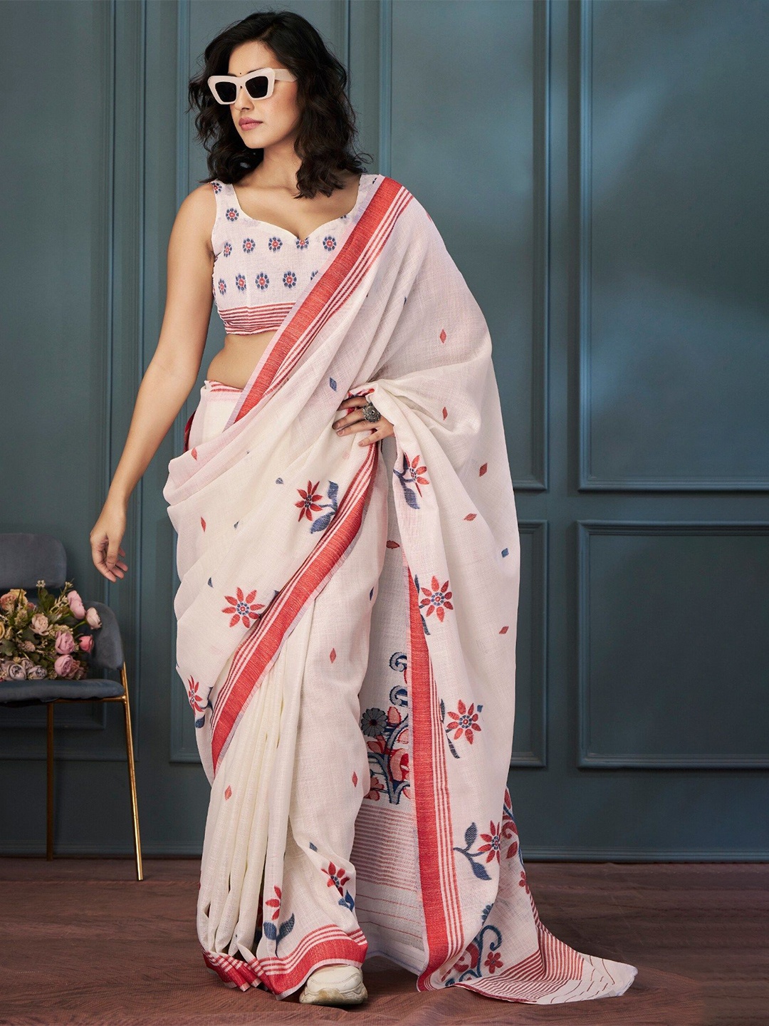 

MySilkLove Woven Design Daily Wear Saree, White