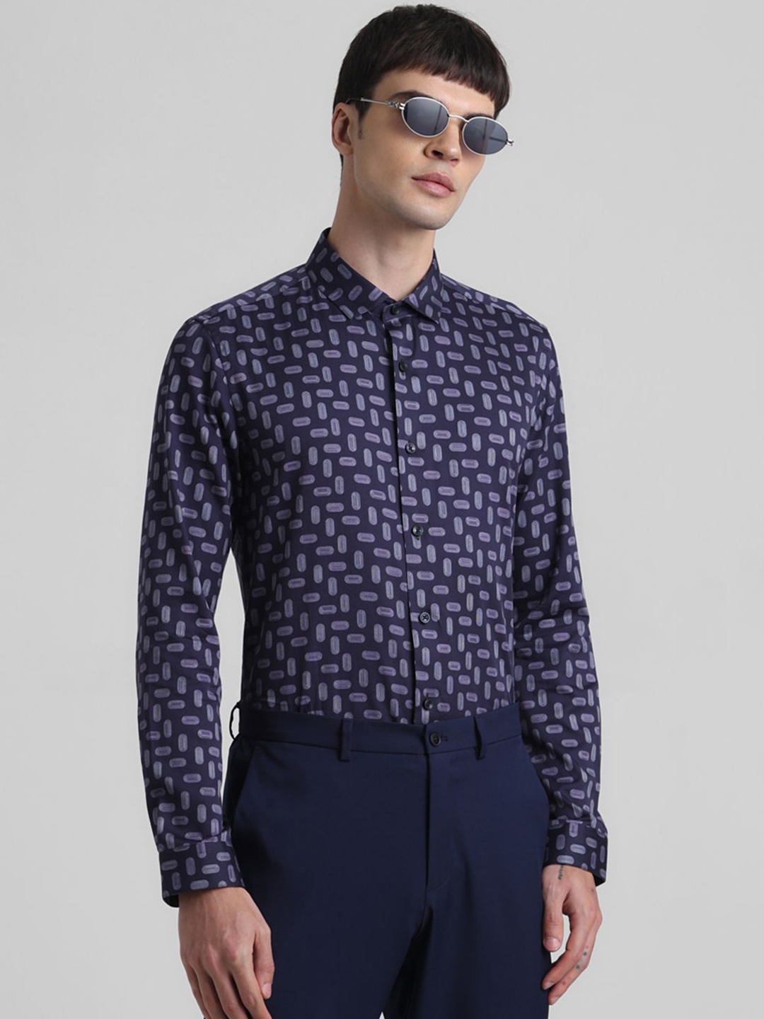 

Jack & Jones Men Slim Fit Floral Opaque Printed Casual Shirt, Navy blue