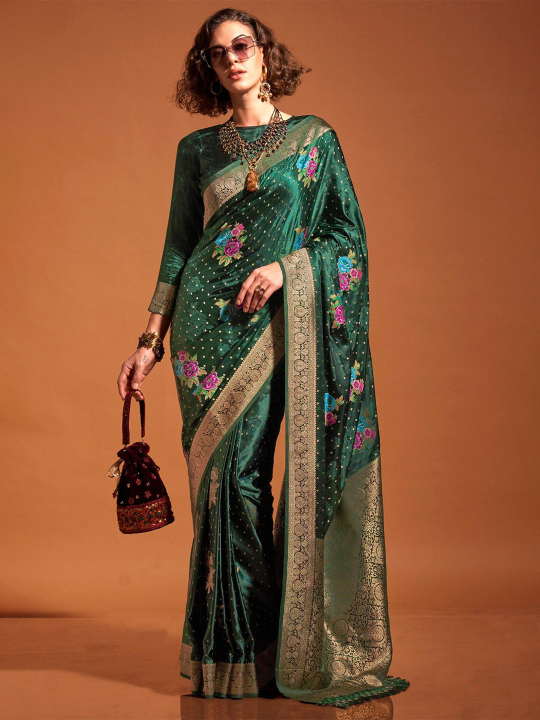 

MySilkLove Woven Design Zari Satin Saree, Green