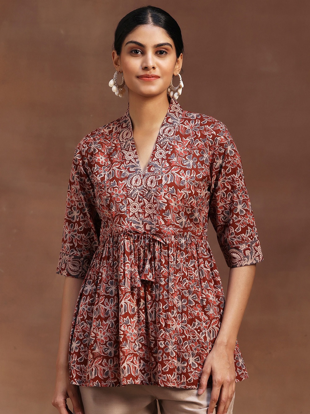 

Libas Floral Printed V-Neck Pure Cotton Pleated Kurti, Rust