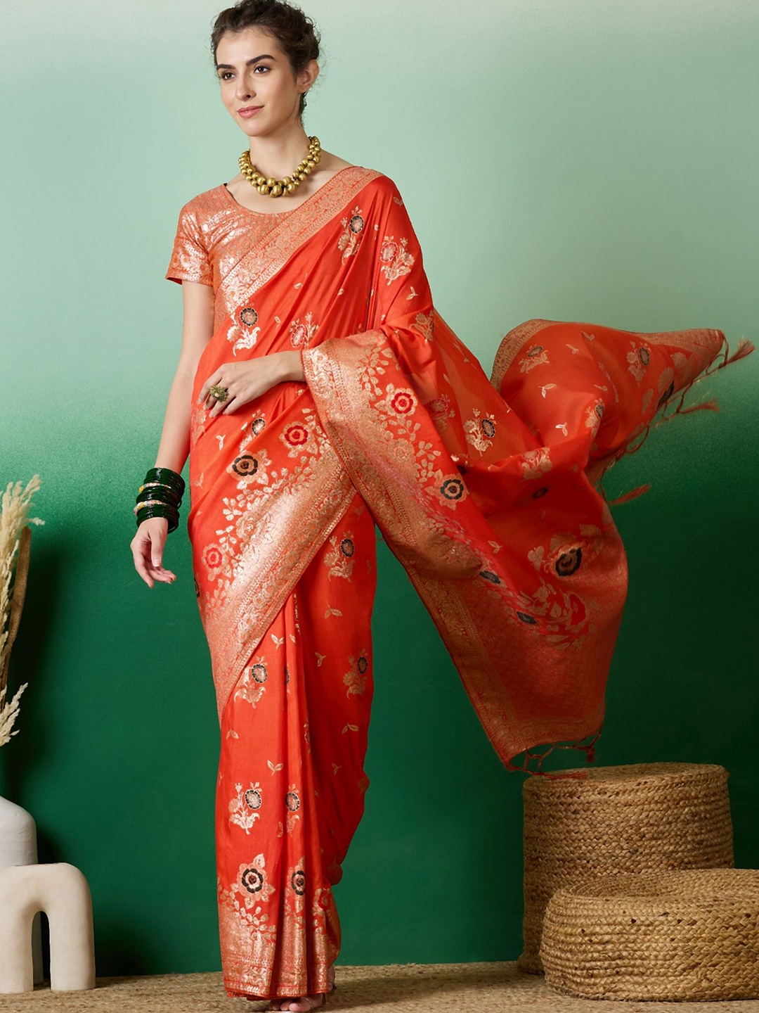 

NIRMAL CREATION Woven Design Zari Saree, Red