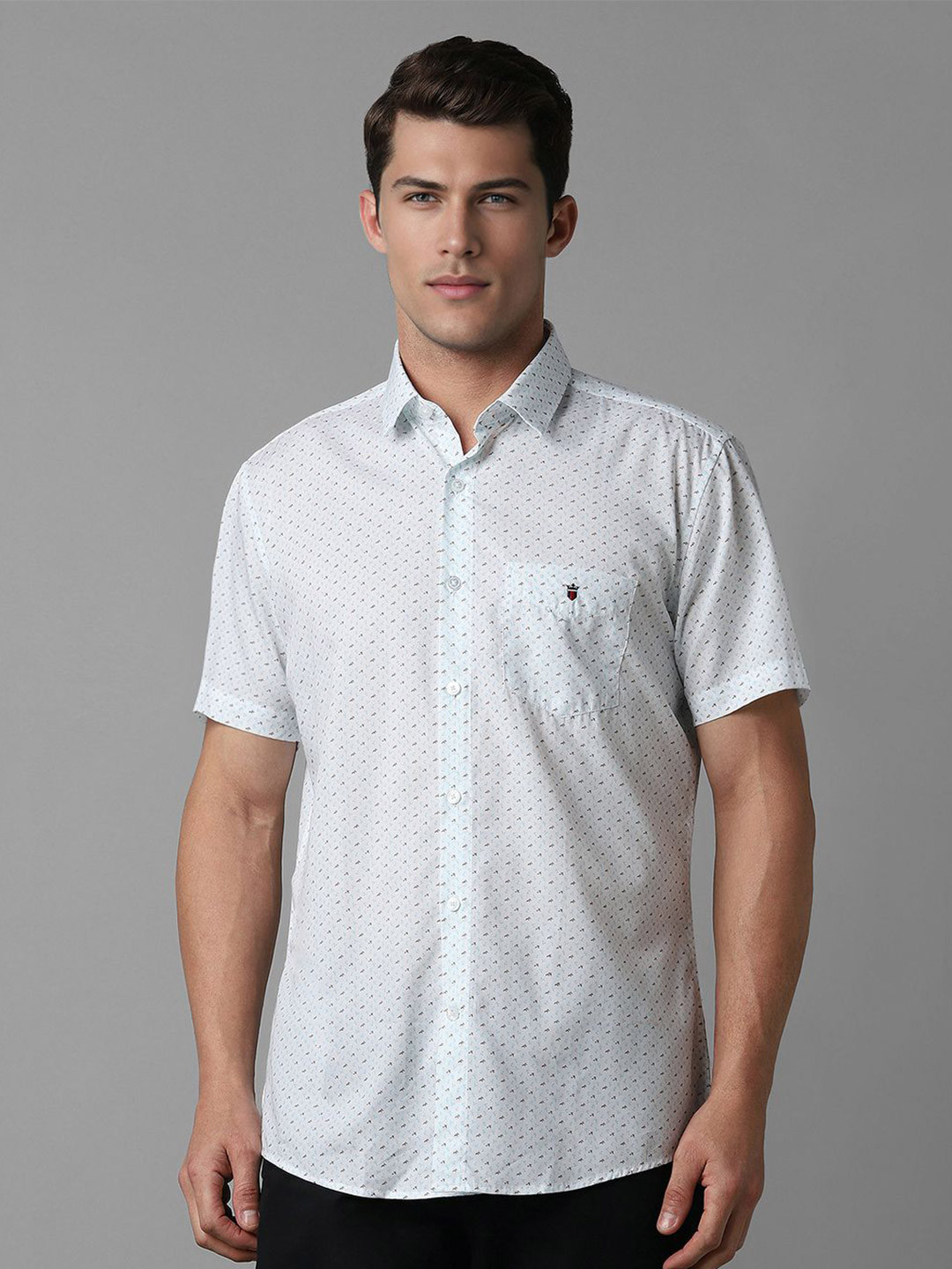 

Louis Philippe Sport Men Slim Fit Opaque Printed Casual Shirt, Blue