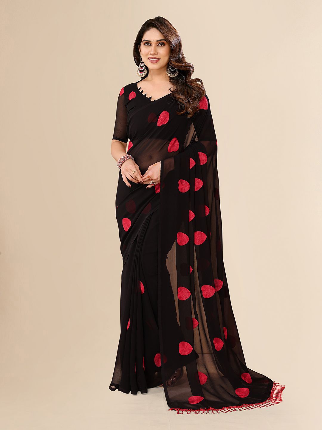 

ANAND SAREES Embellished Embroidered Poly Chiffon Saree, Black