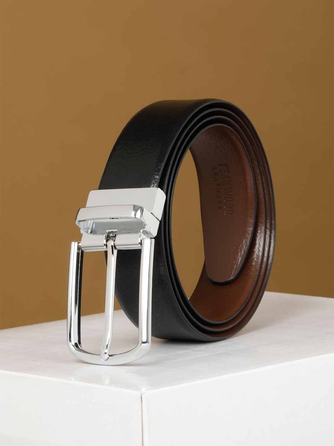 

Teakwood Leathers Men Textured Leather Reversible Belt, Black