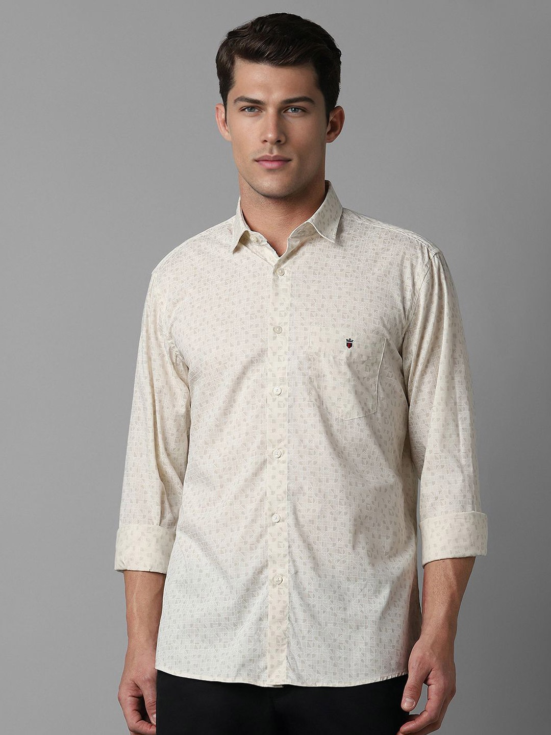 

Louis Philippe Sport Men Slim Fit Opaque Printed Casual Shirt, Cream