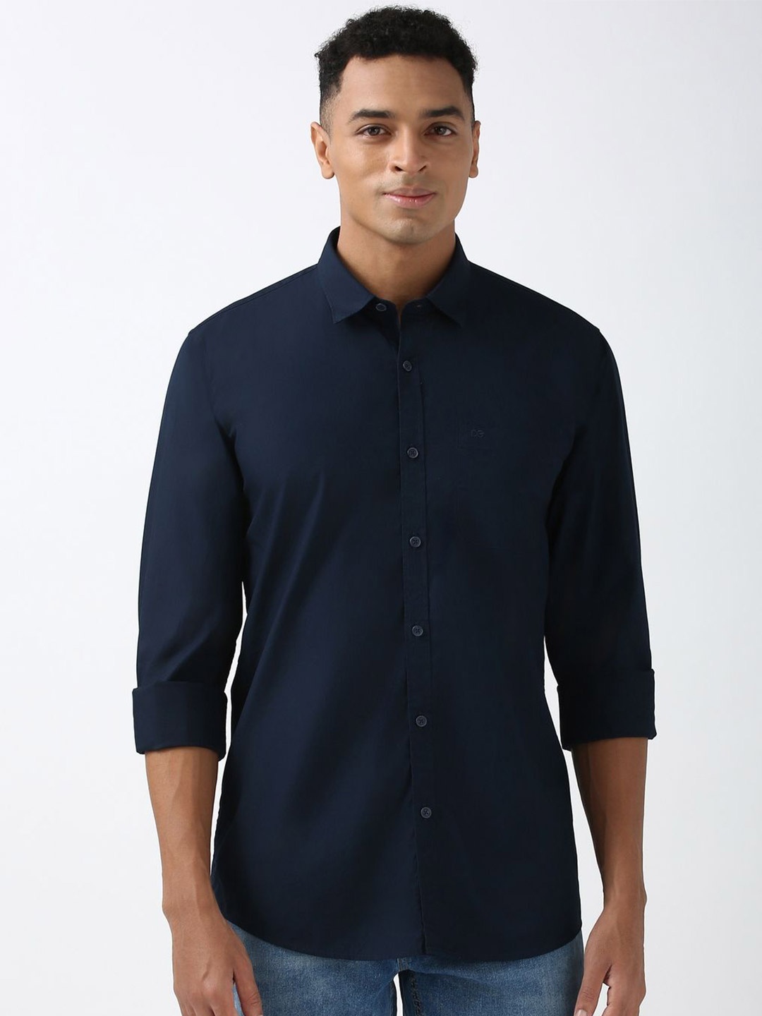

Peter England Casuals Men Slim Fit Opaque Casual Shirt, Navy blue