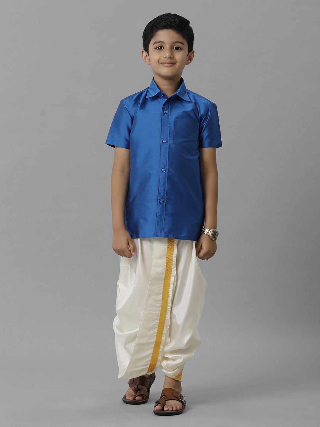 

Ramraj Boys Ethnic Shirt With Panchakacham, Blue