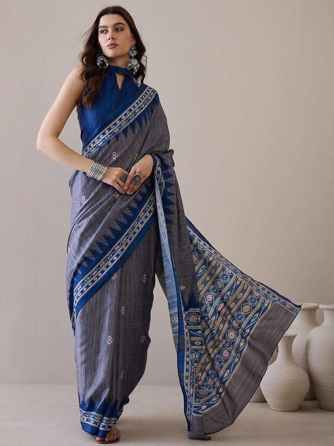 

Saree mall Ethnic Motifs Silk Blend Bagru Sarees, Grey